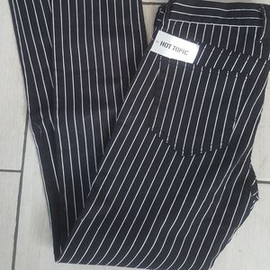 Hot Topic pin stripe jeans